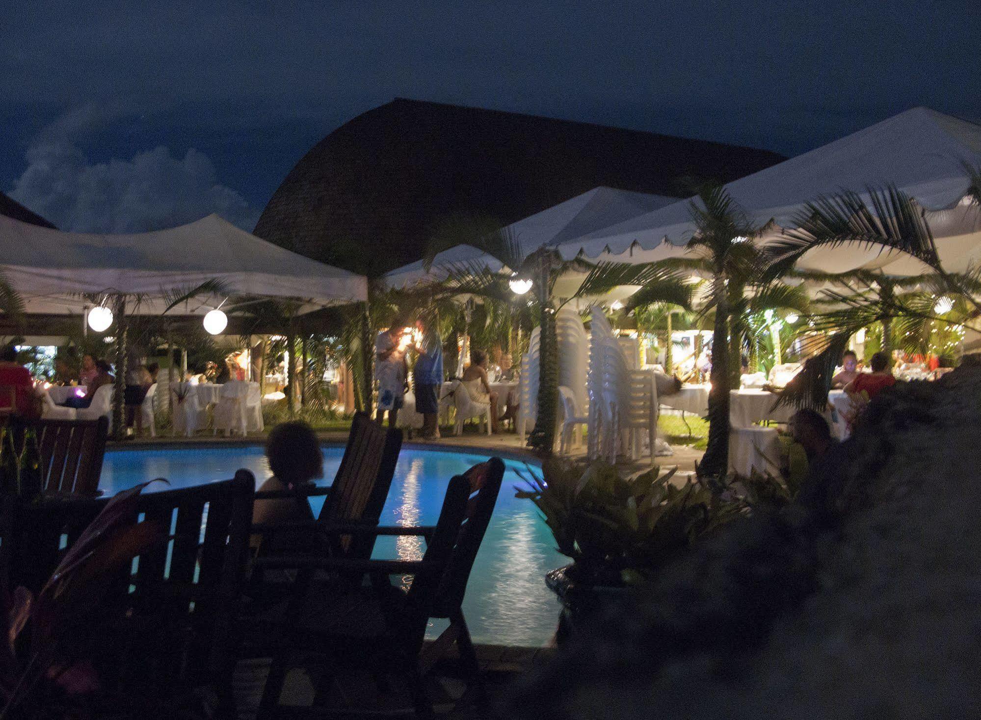 Alamagoto Le Manumea Resort מראה חיצוני תמונה